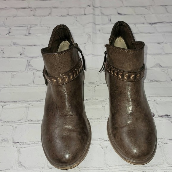 Rox Surf Co. Zippered Slip On Bootie Size 7 - Picture 9 of 11